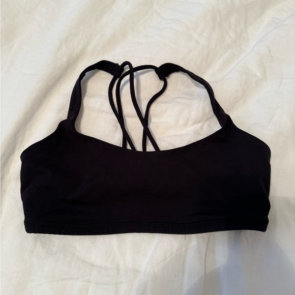Lululemon black free to be bra size 6 - Picture 3 of 4